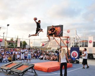 291934_10150357493330519_284089750518_10259328_2085347_n