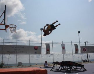 292734_10150357497335519_284089750518_10259373_4418327_n