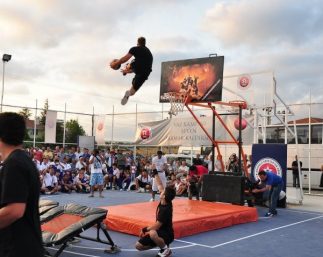 296864_10150357491675519_284089750518_10259324_5897029_n