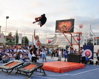 299159_10150357494305519_284089750518_10259338_2141596_n