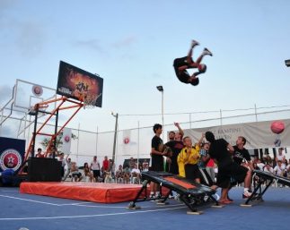 303899_10150357496340519_284089750518_10259361_1229828_n