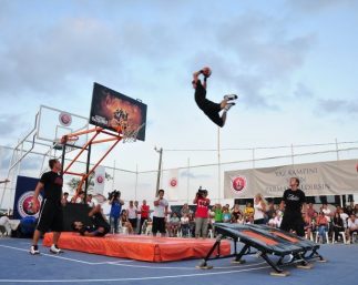 310189_10150357495360519_284089750518_10259346_5381513_n