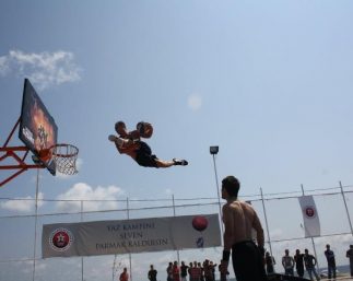 311399_10150357498320519_284089750518_10259384_5849733_n