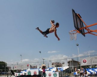 311479_10150357497985519_284089750518_10259379_3833477_n