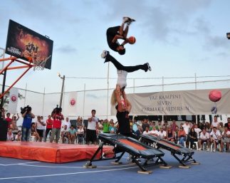 311969_10150357495890519_284089750518_10259354_3998908_n