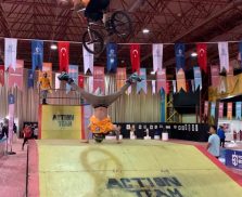 75223722_10157390786145519_4894205359385739264_n